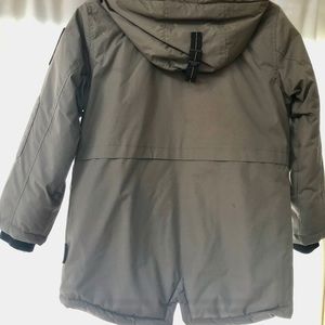 Only worn 2 times. Like new.Runs big size 8/10